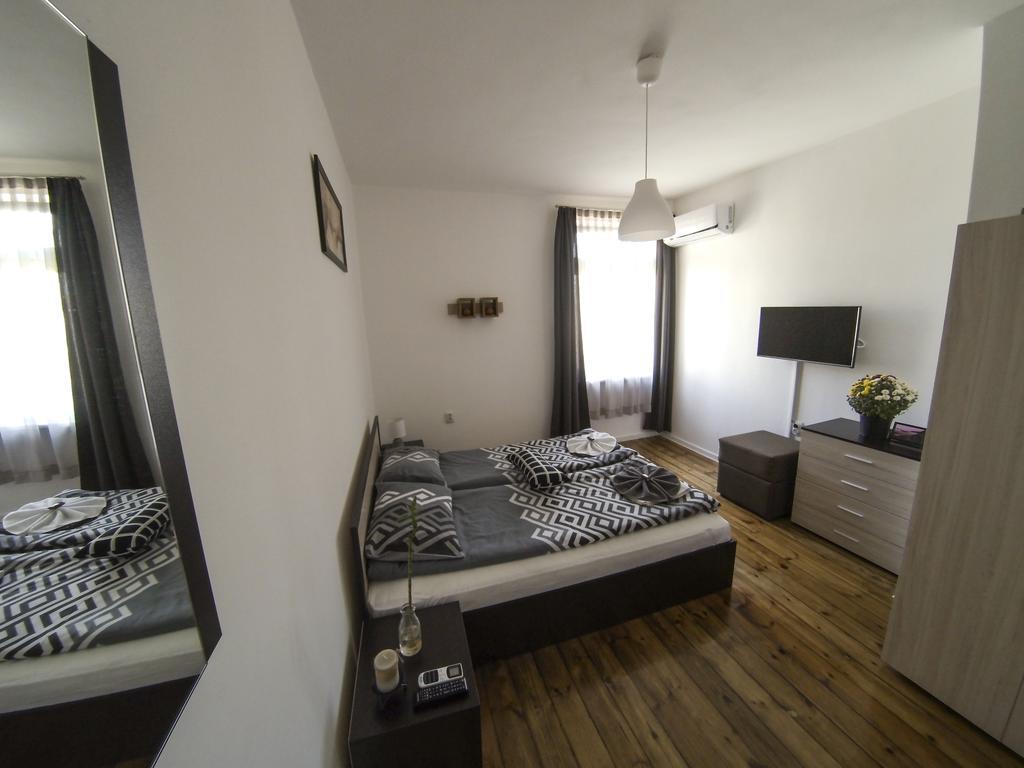 Graf Ignatiev - 3Br Apart صوفيا المظهر الخارجي الصورة